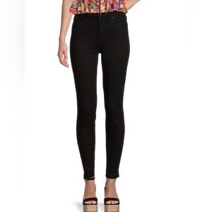 NWT Celebrity Pink Jeans